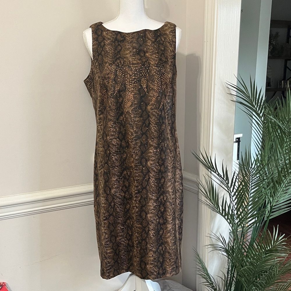 NWOT CDC Snake Print Sleeveless Sheath Dress with Sparkles Size 16 plus